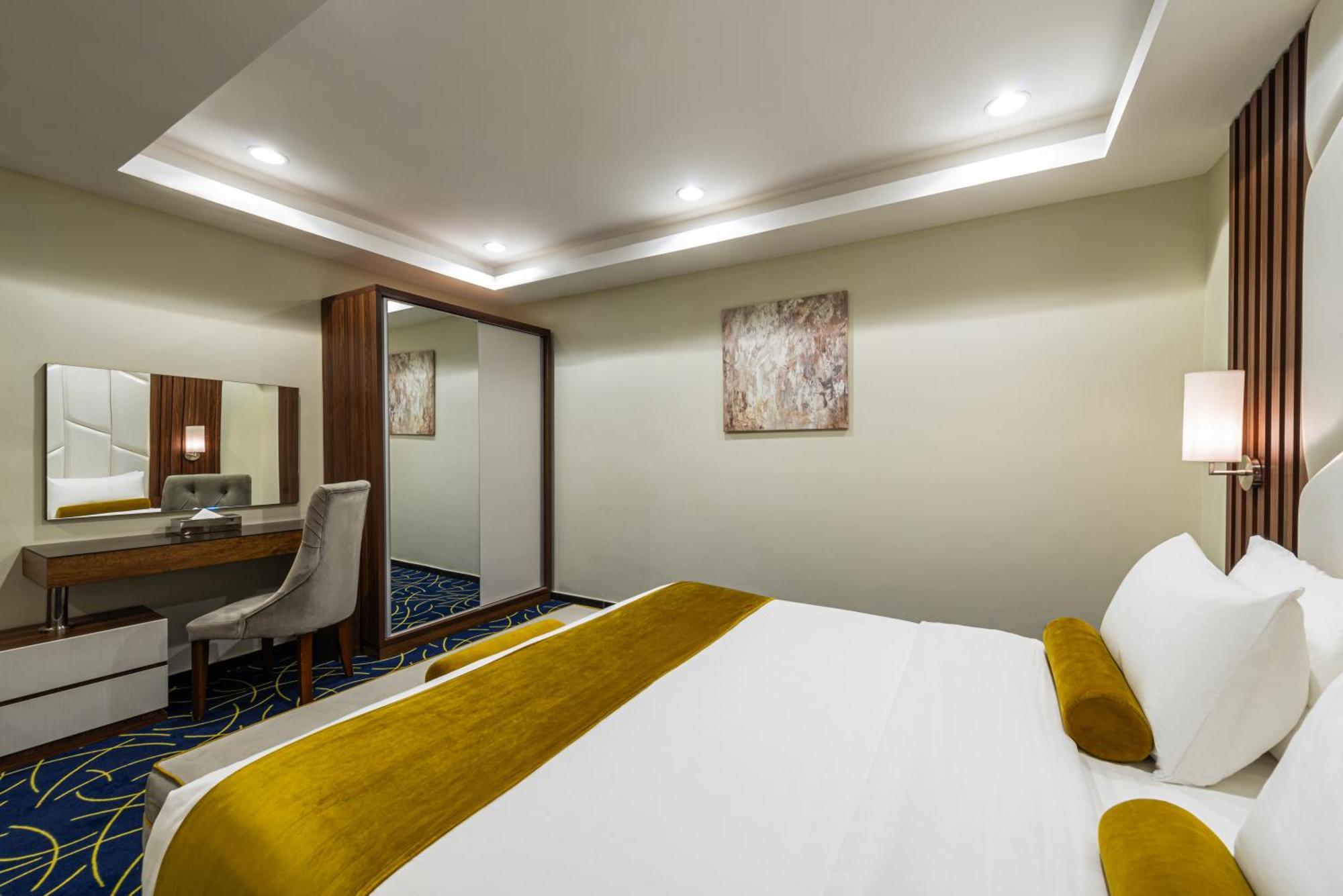 The Palace Hotel Suites Хамис-Мушайт Экстерьер фото