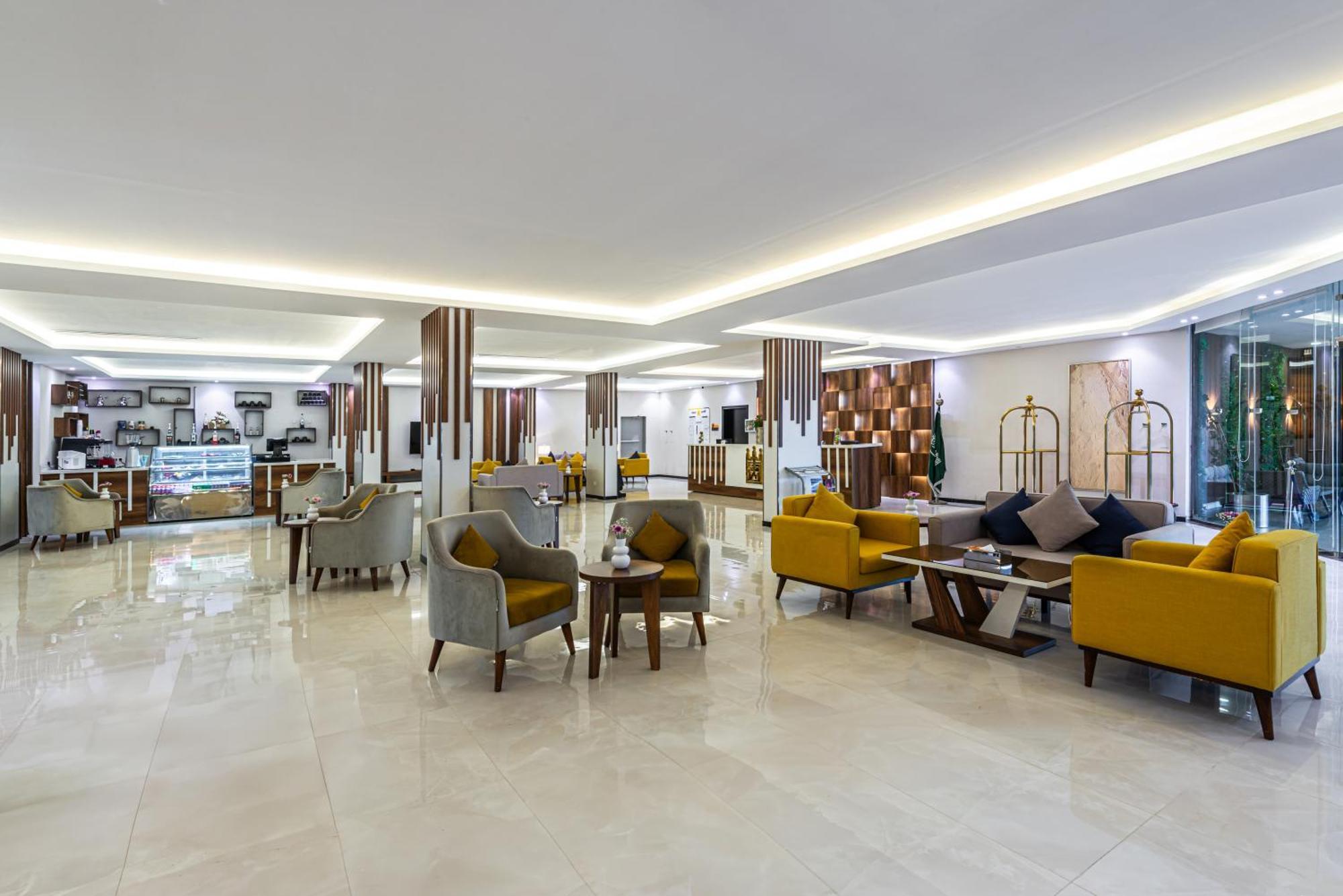 The Palace Hotel Suites Хамис-Мушайт Экстерьер фото